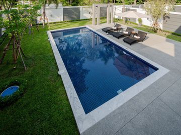 Modern 4 Bedroom Pool Villa in Hang Dong for Sale