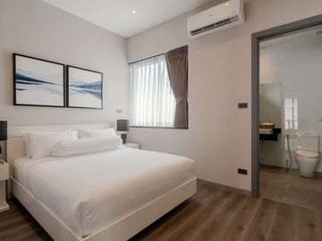 Modern 4 Bedroom Pool Villa in Hang Dong for Sale