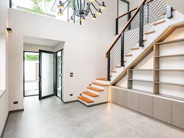 Modern 4 Bedroom Pool Villa in Hang Dong for Sale