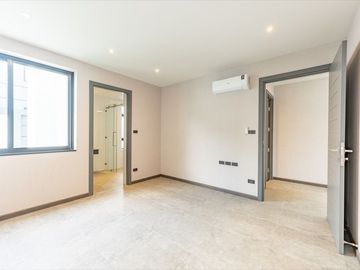 Modern 4 Bedroom Pool Villa in Hang Dong for Sale