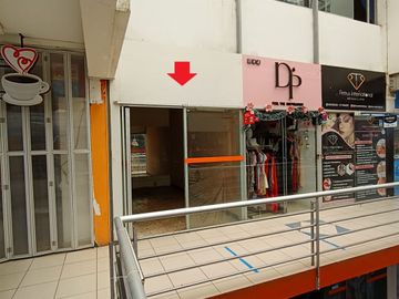 VENTA DE STAND EN C.C. BOULEVAR EN EL CENTRO DE TRUJILLO