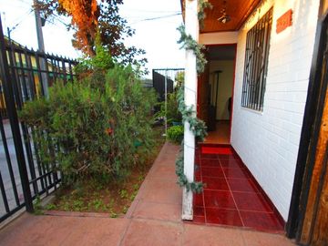 Se Vende Casa en Villa Alto Campanario - Maipú