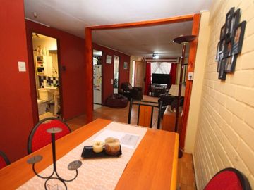Se Vende Casa en Villa Alto Campanario - Maipú