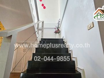 หมู่บ้านโชคชัยปัญจทรัพย์44 (หลังริม) ซอยบรมราชชนนี111