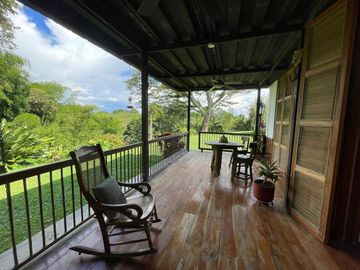 Venta de finca Turística-agraria en Pueblo Tapao Montenegro Quindío