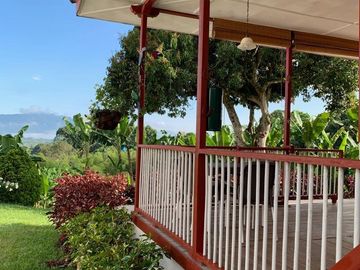 Venta finca autosostenible  Agro-Turística en Pueblo Tapao, Montenegro Quindío
