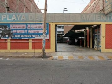 Se Vende Amplio Local Cerca A La Av San Martin