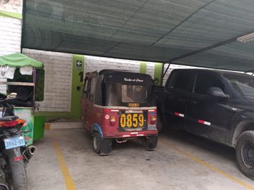 Se Vende Amplio Local Cerca A La Av San Martin
