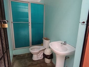 Se Vende Amplio Local Cerca A La Av San Martin