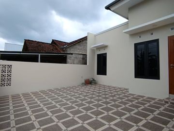 rumah baru siap huni di sambiroto purwomartani kalasan sleman