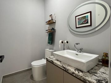 VENTA CASA ESTILO MINIMALISTA LAS VILAS BELLAVISTA