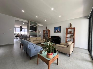 VENTA CASA ESTILO MINIMALISTA LAS VILAS BELLAVISTA