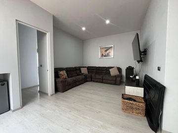 VENTA CASA ESTILO MINIMALISTA LAS VILAS BELLAVISTA