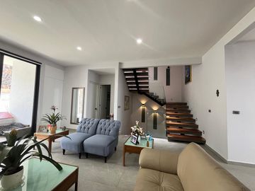 VENTA CASA ESTILO MINIMALISTA LAS VILAS BELLAVISTA