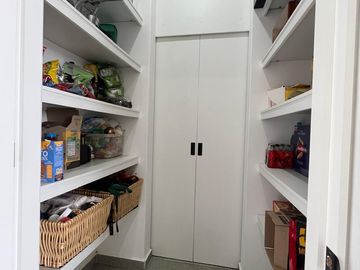 VENTA CASA ESTILO MINIMALISTA LAS VILAS BELLAVISTA