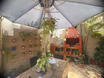 VILLAMIL PLAYAS VENDO HERMOSA CASA DE UNA PLANTA A 50 METROS DEL MAR