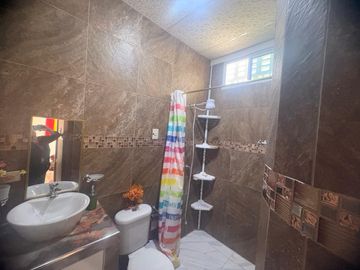VILLAMIL PLAYAS VENDO HERMOSA CASA DE UNA PLANTA A 50 METROS DEL MAR