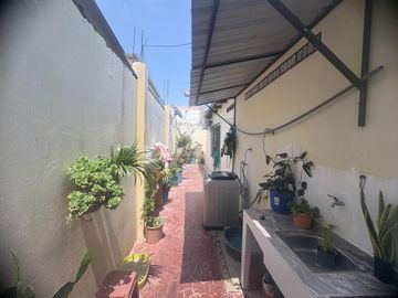 VILLAMIL PLAYAS VENDO HERMOSA CASA DE UNA PLANTA A 50 METROS DEL MAR