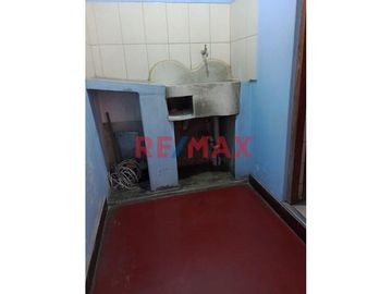 Venta De Hermosa Casa En Ate