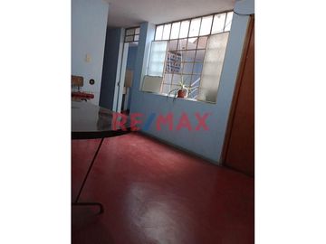 Venta De Hermosa Casa En Ate
