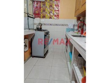 Venta De Hermosa Casa En Ate