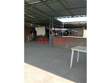 Venta De Hermosa Casa En Ate