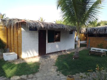 MANCORA, Gran oportunidad de inversion, alojamiento frente al mar
