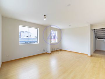 SE VENDE DÚPLEX CON TERRAZA PRIVADA EN PUEBLO LIBRE – 2 PISOS + TERRAZA + AIRES