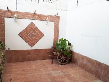 CASA EN VENTA SAN JERÓNIMO I, GRAN UBICACIÓN