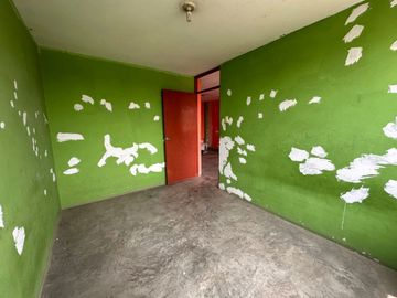 Casa De 3 Pisos En Av De Doble Via En San Pedro - Carabayllo