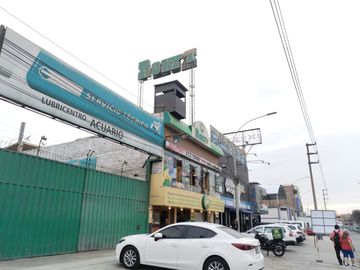 TERRENO COMERCIAL EN AVENIDA