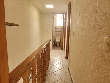 CASA EN VENTA EN METEPEC, A UNA CUADRA DE AV. LAS TORRES