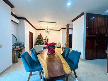 Villa Lirios