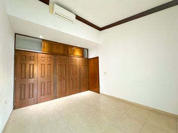 Villa Lirios