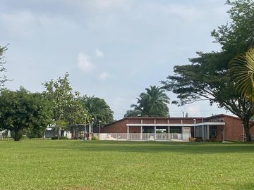 VENDO CASA EN LA MORADA A LAS AFUERAS DE CALI VALLE DEL CAUCA