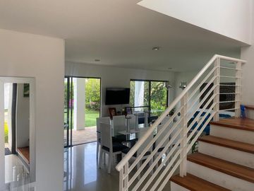 VENDO CASA EN LA MORADA A LAS AFUERAS DE CALI VALLE DEL CAUCA