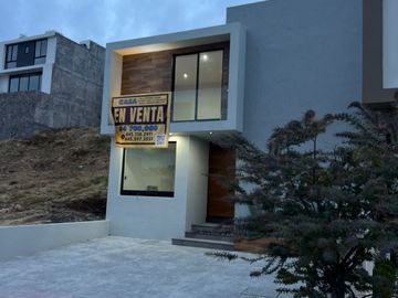 CASA NUEVA EN VENTA FRACCIONAMIENTO RIO ALTOZANO