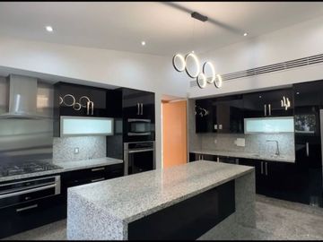 casa en venta en club de golf santa anita
