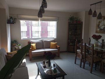 Venta De Amplio Departamento En La Calera Surquillo