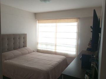 Venta De Amplio Departamento En La Calera Surquillo