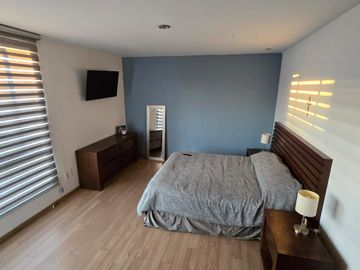 Casa en Venta en La Cima, Zapopan – Ubicación, Comodidad y Seguridad