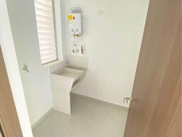 APARTAMENTO EN VENTA DOQUEBRADAS LA BADEA