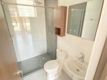 APARTAMENTO EN VENTA DOQUEBRADAS LA BADEA