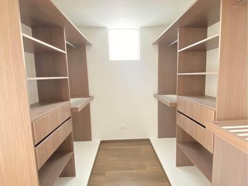 APARTAMENTO EN VENTA DOQUEBRADAS LA BADEA