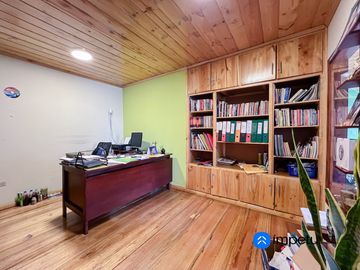 Casa con terreno en venta en el pedestal
