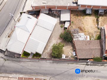 Casa con terreno en venta en el pedestal
