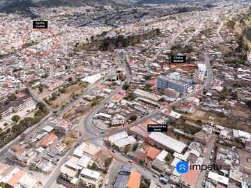 Casa con terreno en venta en el pedestal