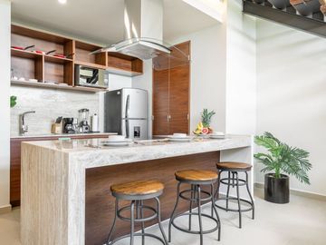 Penthouse de Lujo con Doble Jacuzzi y Terrazas Privadas
