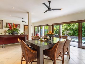 2 bedrooms villa 270m² di Seminyak Bali , Dekat Pantai
