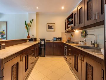 2 bedrooms villa 270m² di Seminyak Bali , Dekat Pantai